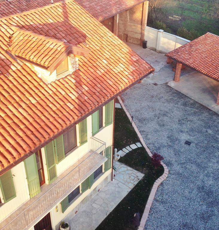 Agriturismo Fruttirossi Trofarello Exterior foto